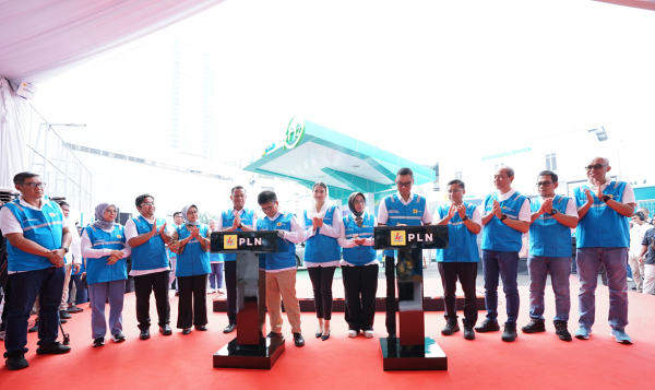 印尼第一座加氢站揭幕